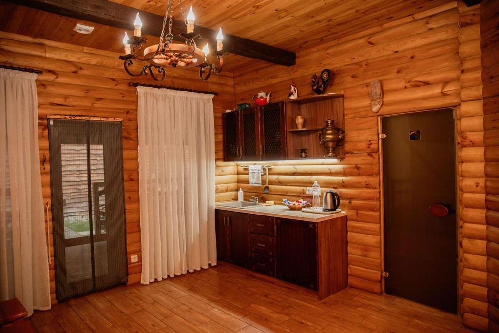 Veselyj Zajets Hotel Pirnove Екстериор снимка