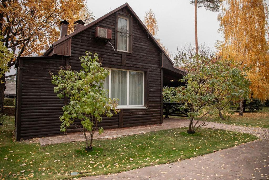 Veselyj Zajets Hotel Pirnove Екстериор снимка