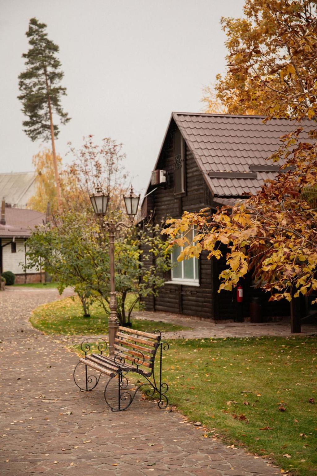 Veselyj Zajets Hotel Pirnove Екстериор снимка