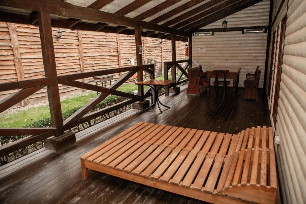 Veselyj Zajets Hotel Pirnove Екстериор снимка